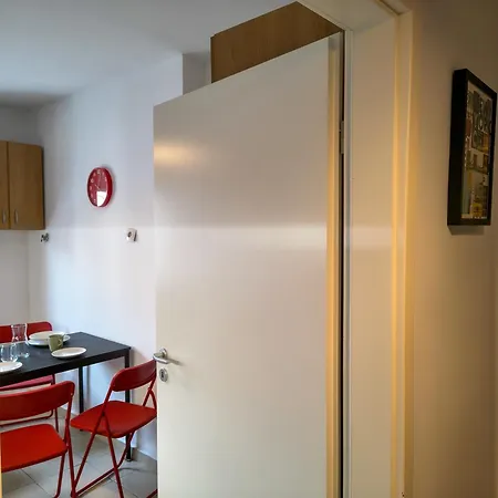 Apartamento Ospitalier Student Grey - spacious 2 rooms balcony Timisoara