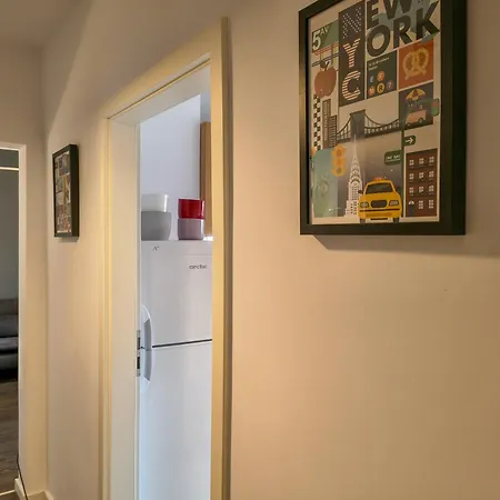 Ospitalier Student Grey - Spacious 2 Balcony Apartmán