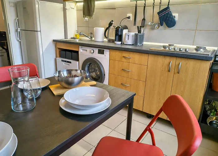 Ospitalier Student Grey - Spacious 2 Balcony Apartament *