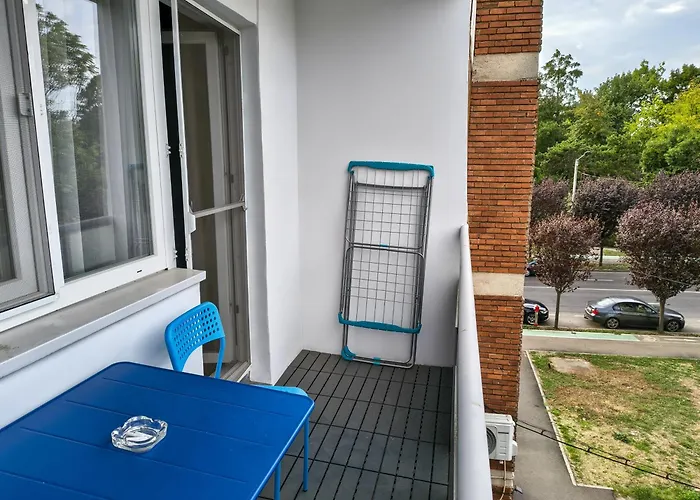 Ospitalier Student Grey - Spacious 2 Balcony Apartament